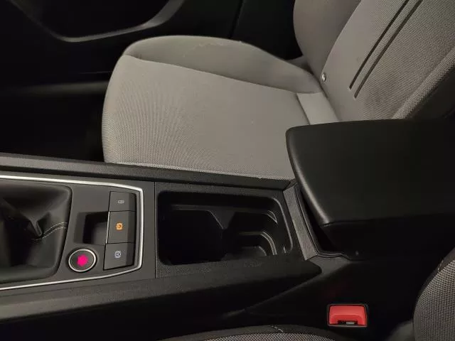 SEAT León 1.5 TSI S&S Style 25 Aniversario 85 kW (116 CV) de segunda mano