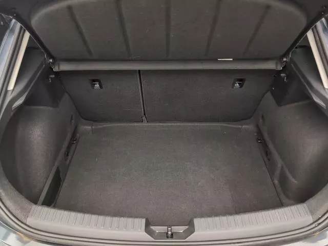 SEAT León 1.5 TSI S&S Style 25 Aniversario 85 kW (116 CV) de segunda mano