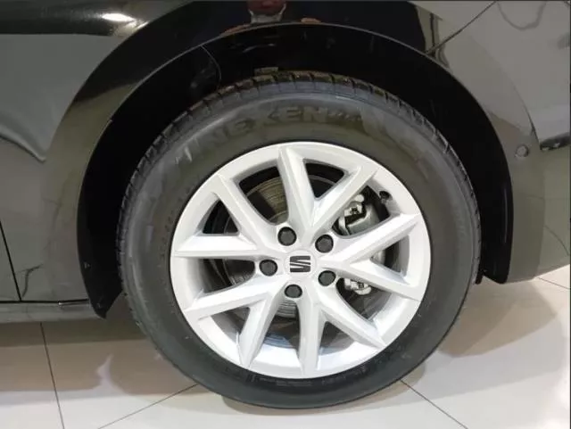 SEAT León 1.5 TSI S&S Style 25 Aniversario 85 kW (116 CV) de segunda mano