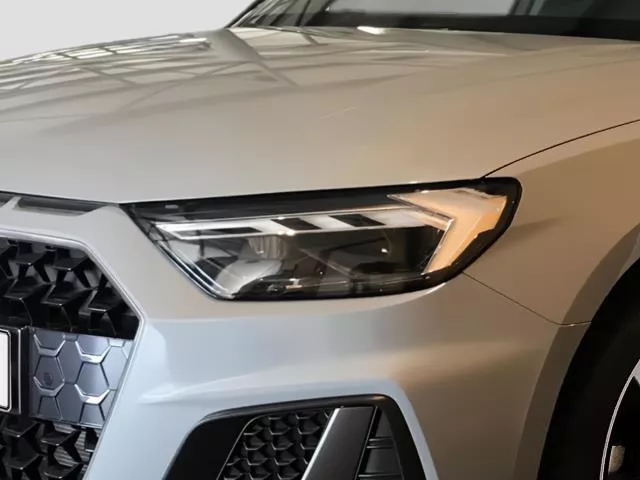 Audi A1 Adrenalin edition 30 TFSI 85 kW (116 CV) S tronic de segunda mano