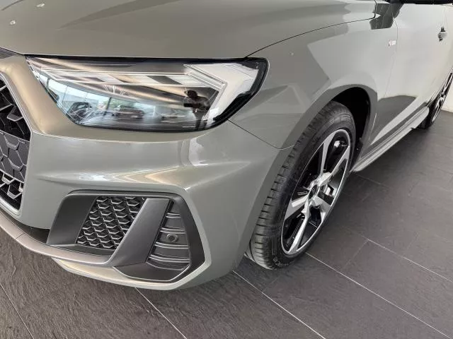 Audi A1 Adrenalin edition 30 TFSI 85 kW (116 CV) de segunda mano