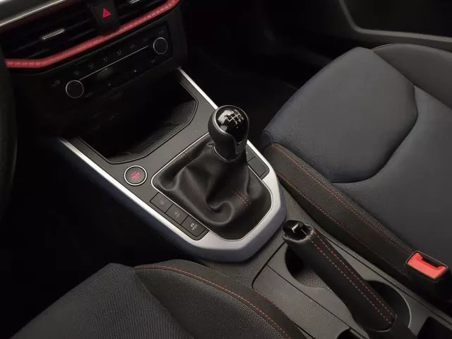 SEAT Arona 1.0 TSI FR XM 85 kW (115 CV) de segunda mano