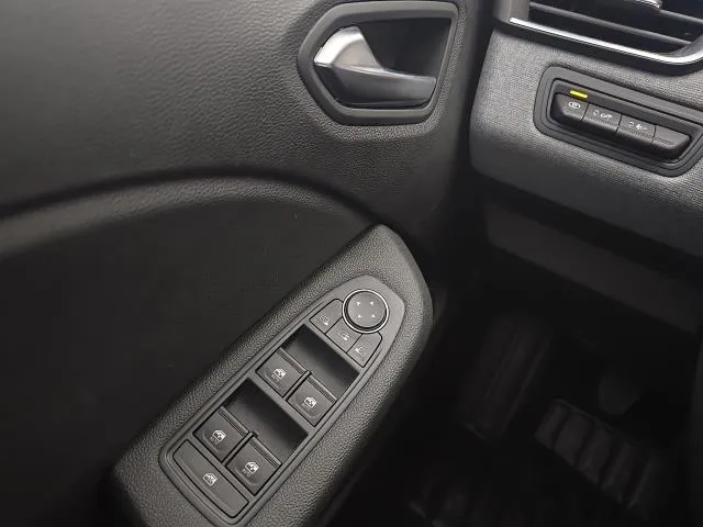 Mitsubishi Colt 100T Motion 67 kW (90 CV) de segunda mano