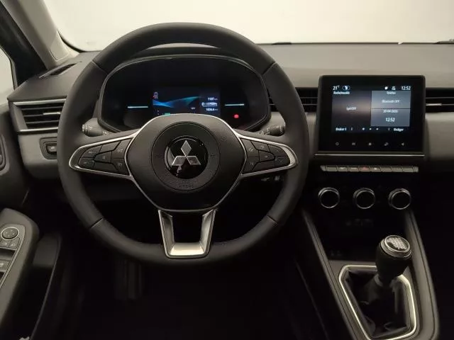 Mitsubishi Colt 100T Motion 67 kW (90 CV) de segunda mano
