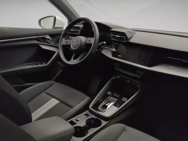 Audi A3 Advanced 30 TFSI 85 kW (116 CV) S tronic de segunda mano