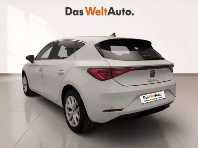 SEAT León 1.5 TSI S&S Style 25 Aniversario 85 kW (116 CV) de segunda mano