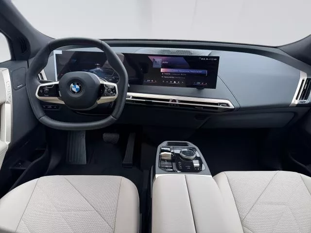 BMW iX xDrive45 300 kW (408 CV) de segunda mano