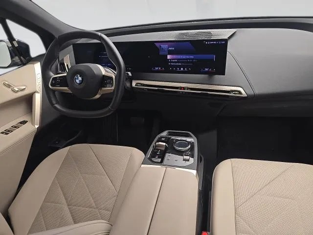 BMW iX xDrive45 300 kW (408 CV) de segunda mano