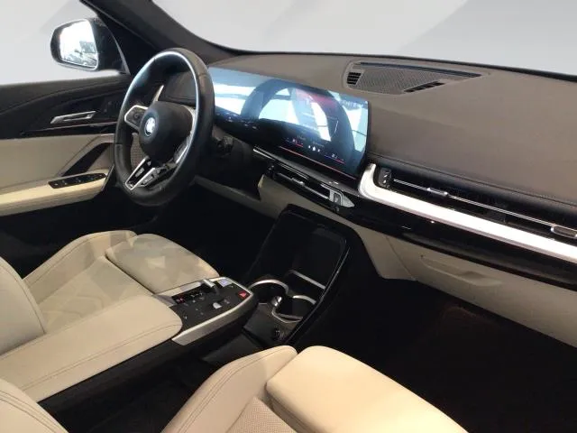 BMW iX1 eDrive20 150 kW (204 CV) de segunda mano