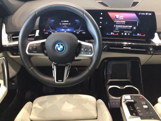 BMW iX1 eDrive20 150 kW (204 CV) de segunda mano