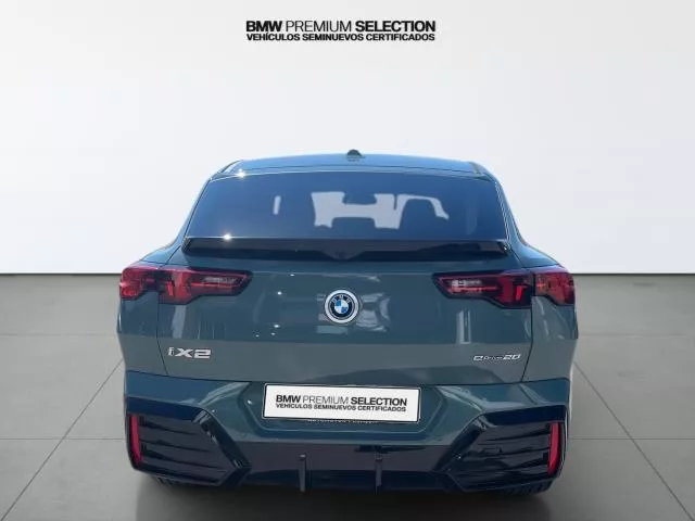 BMW iX2 eDrive20 150 kW (204 CV) de segunda mano