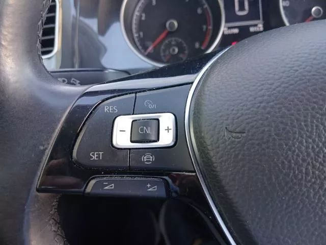 Volkswagen Golf Edition 1.0 TSI 85 kW (115 CV) de segunda mano