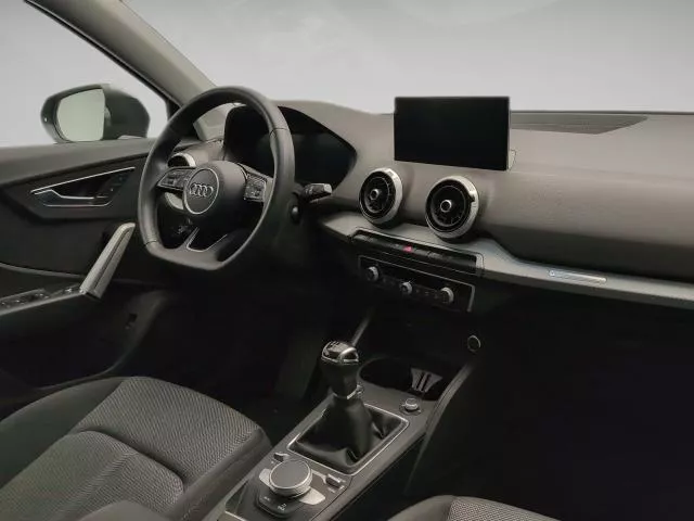 Audi Q2 S line 30 TFSI 81 kW (110 CV) de segunda mano