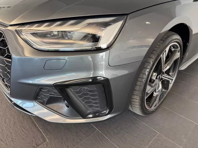Audi A4 Black line 35 TDI 120 kW (163 CV) S tronic de segunda mano