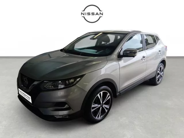 Nissan Qashqai DIG-T 140 N-Connecta 103 kW (140 CV) de segunda mano
