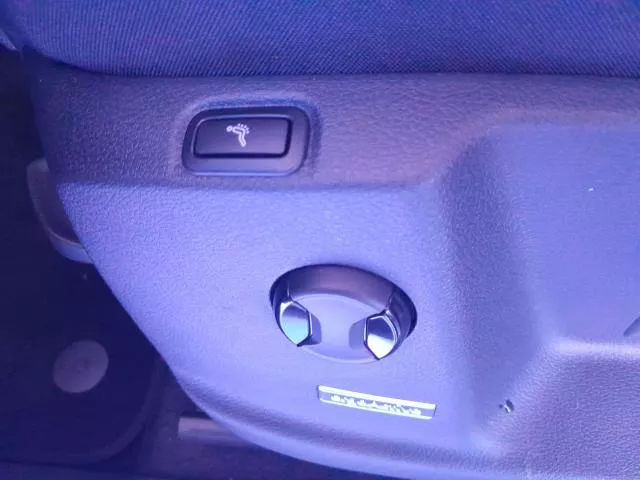 Volkswagen Touran R-Line 1.5 TSI 110 kW (150 CV) DSG de segunda mano