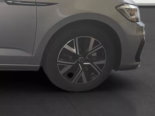 Volkswagen Touran R-Line 1.5 TSI 110 kW (150 CV) DSG de segunda mano