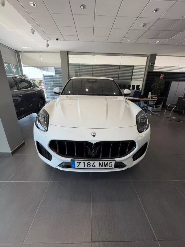 Maserati Grecale 2.0 MHEV L4 AWD 221 kW (300 CV) de segunda mano