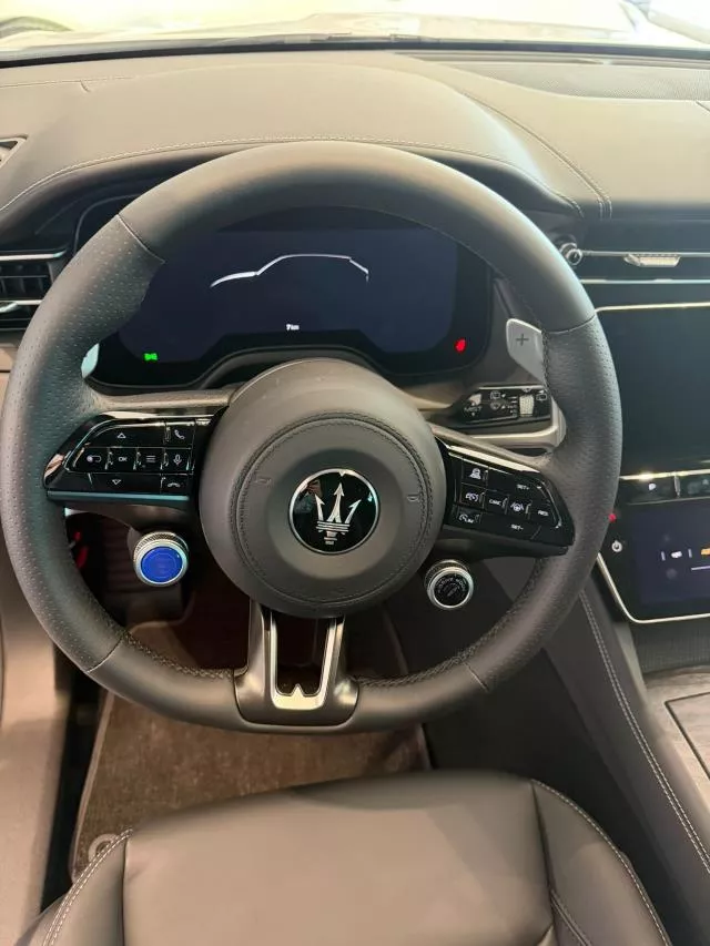 Maserati Grecale 2.0 MHEV L4 AWD 221 kW (300 CV) de segunda mano