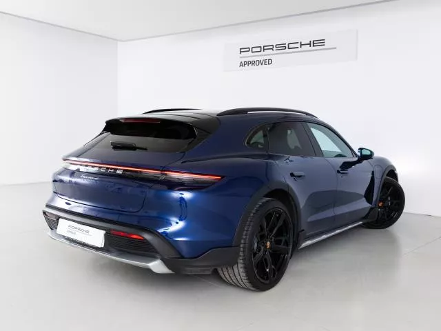 Porsche Taycan 4 Cross Turismo 350 kW (476 CV) de segunda mano