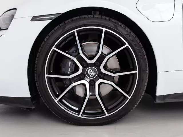 Porsche Taycan 300 kW (408 CV) de segunda mano