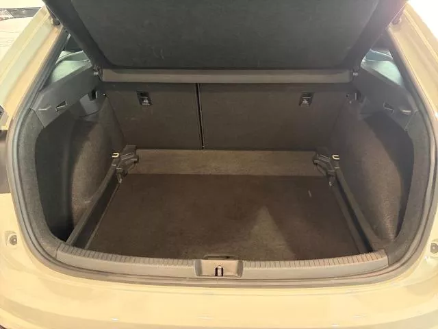 Volkswagen Taigo R-Line 1.0 TSI 81 kW (110 CV) DSG de segunda mano