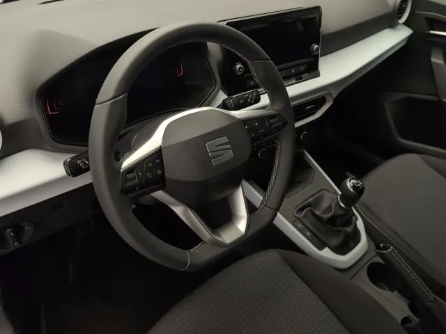 SEAT Arona 1.0 TSI Style XL 85 kW (115 CV) de segunda mano