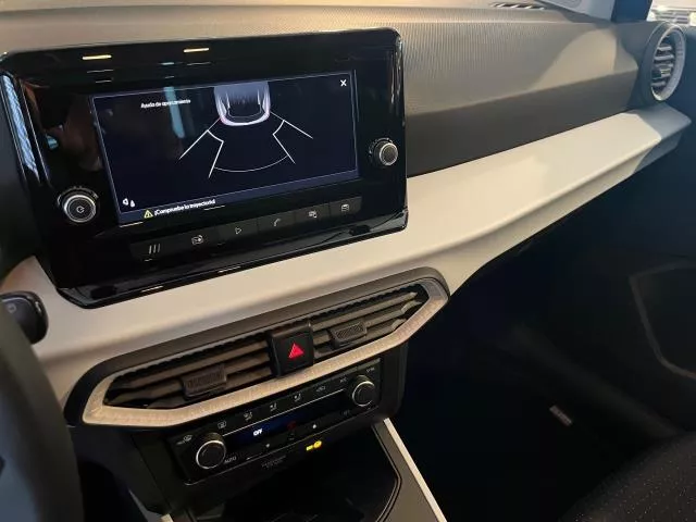 SEAT Arona 1.0 TSI Style XL 85 kW (115 CV) de segunda mano