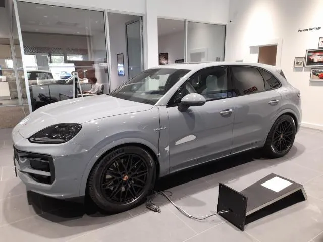 Porsche Cayenne E-Hybrid 346 kW (470 CV) de segunda mano