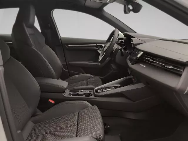 Audi A3 S line 35 TFSI 110 kW (150 CV) S tronic de segunda mano