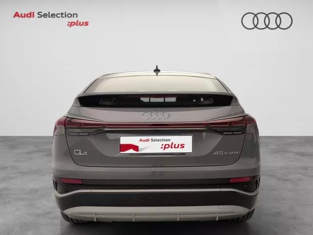 Audi Q4 Genuine edition 45 e-tron 82kWh 210 kW (286 CV) de segunda mano