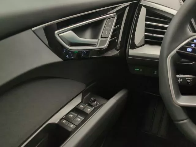 Audi Q4 Genuine edition 45 e-tron 82kWh 210 kW (286 CV) de segunda mano