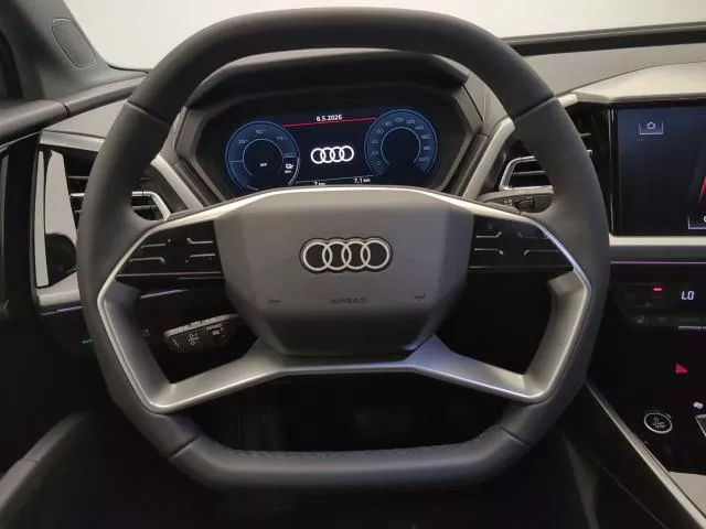 Audi Q4 Genuine edition 45 e-tron 82kWh 210 kW (286 CV) de segunda mano