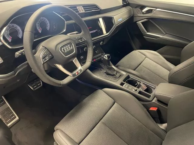 Audi Q3 Black Limited 40 TFSI quattro 140 kW (190 CV) S tronic de segunda mano