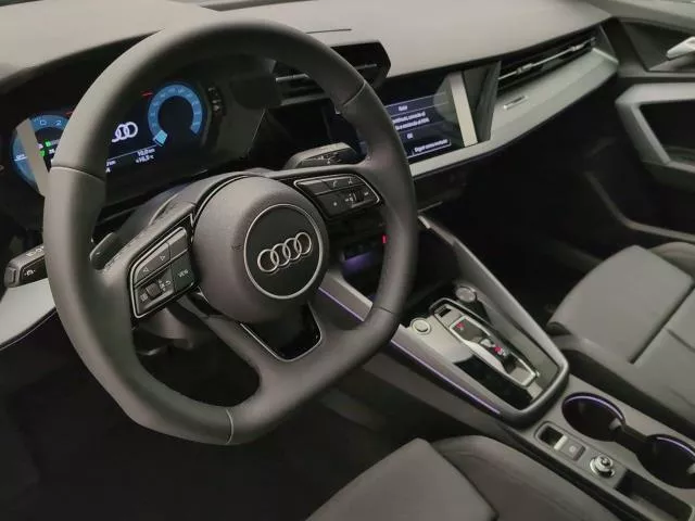 Audi A3 Genuine 150 kW (204 CV) S tronic de segunda mano