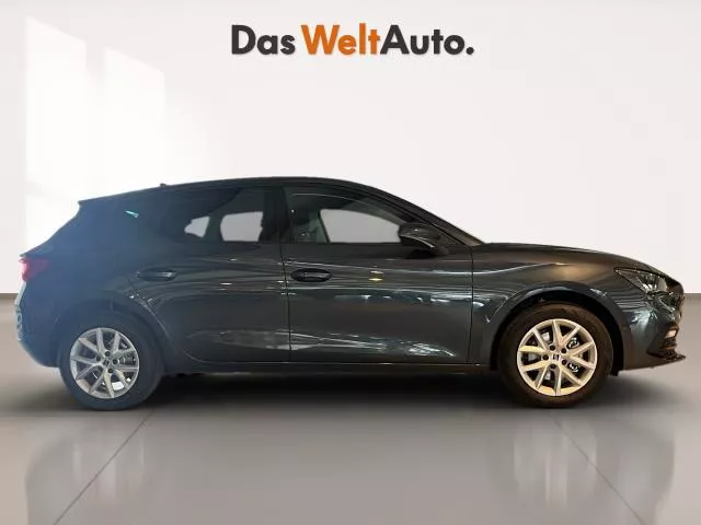 SEAT León 1.5 TSI S&S Style 25 Aniversario 85 kW (116 CV) de segunda mano
