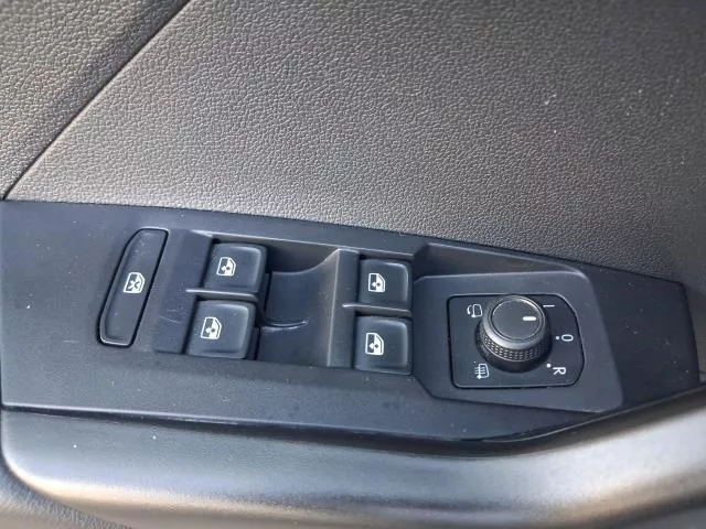 Volkswagen T-Cross Advance 1.0 TSI 70 kW (95 CV) de segunda mano