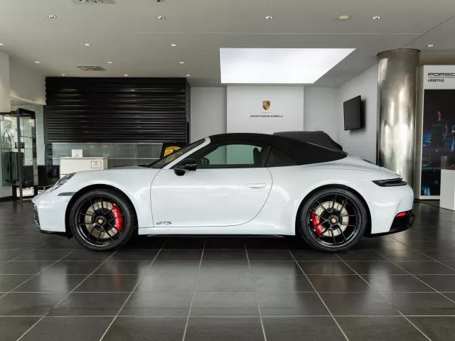 Porsche 911 Carrera 4 GTS Cabrio 398 kW (541 CV) de segunda mano