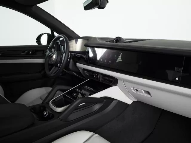 Porsche Cayenne E-Hybrid Black Edition 346 kW (470 CV) de segunda mano