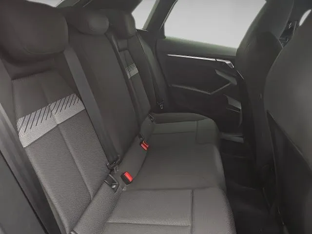 Audi A3 S line 30 TFSI 81 kW (110 CV) de segunda mano