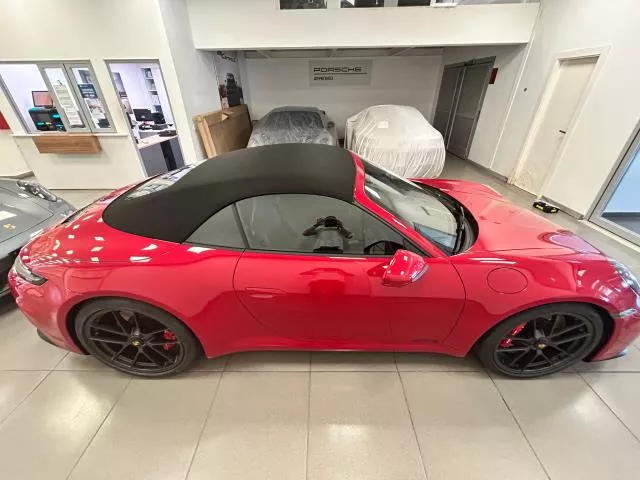 Porsche 911 Carrera 4 GTS Cabrio 398 kW (541 CV) de segunda mano