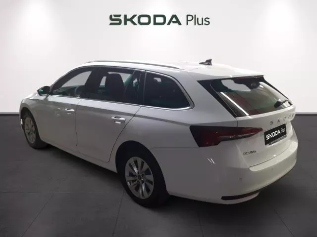 Skoda Octavia 2.0 TDI Selection DSG 110 kW (150 CV) de segunda mano