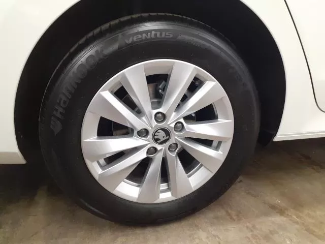 Skoda Octavia 2.0 TDI Selection DSG 110 kW (150 CV) de segunda mano