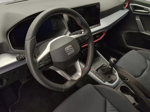 SEAT Arona 1.0 TSI FR Special Edition 85 kW (115 CV) de segunda mano