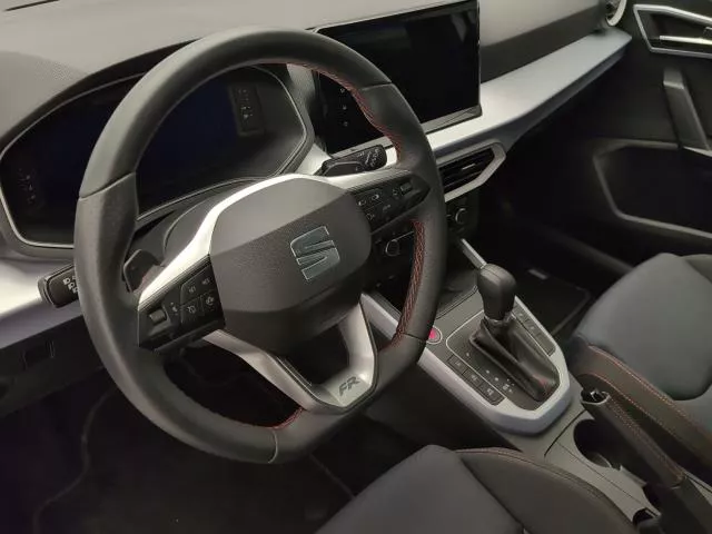 SEAT Arona 1.0 TSI FR XM DSG 85 kW (115 CV) de segunda mano
