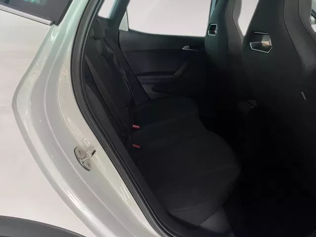SEAT Arona 1.0 TSI S&S FR XL 85 kW (115 CV) de segunda mano