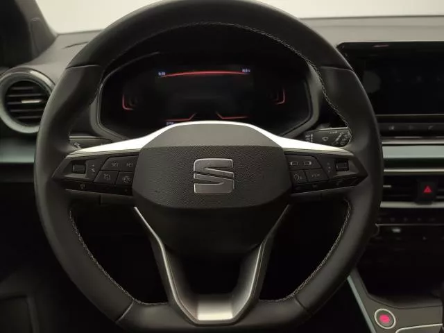 SEAT Arona 1.0 TSI Xperience Special Edition DSG 85 kW (115 CV) de segunda mano
