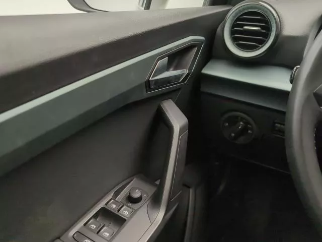 SEAT Arona 1.0 TSI Xperience Special Edition DSG 85 kW (115 CV) de segunda mano