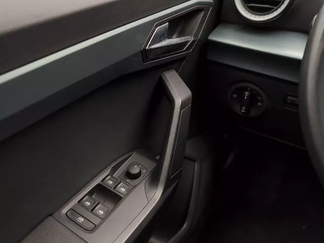 SEAT Arona 1.0 TSI Xperience Special Edition DSG 85 kW (115 CV) de segunda mano