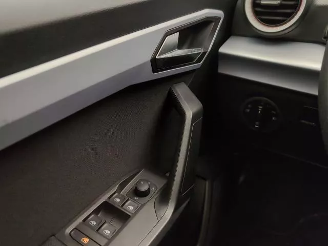 SEAT Arona 1.5 TSI FR Special Edition DSG 110 kW (150 CV) de segunda mano